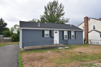 56 2nd St, Swansea, MA 02777 - photo 3