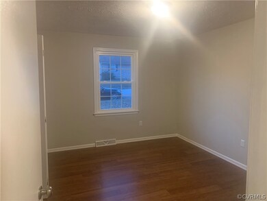 2204 Cloverdale Ave, Hopewell, VA 23860 - photo 5