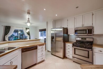 29722 Platanus Dr, Escondido, CA 92026 - photo 6