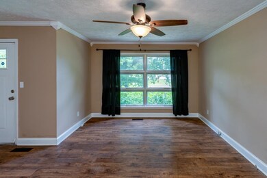 1221 Union St, Shelbyville, TN 37160 - photo 2