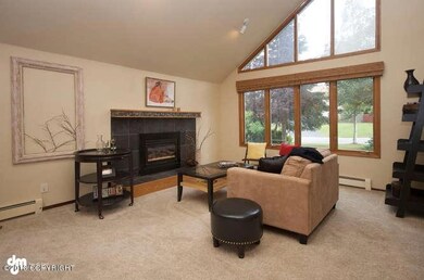 2410 Foxhall Dr, Anchorage, AK 99504 - photo 5