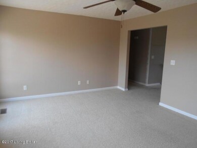 191 Halcomb Ct, Mount Washington, KY 40047 - photo 6