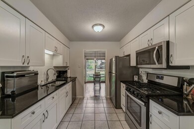 10528 Monticello Ln N, Maple Grove, MN 55369 - photo 3