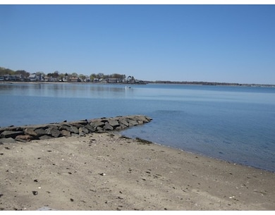 734 Sea St, Quincy, MA 02169 - photo 3