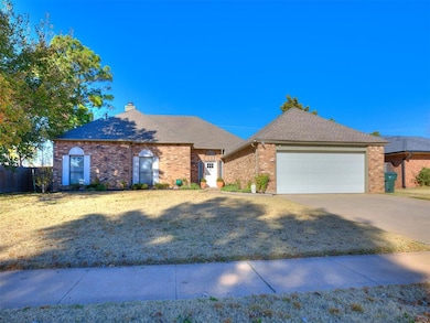 4313 Lyrewood Ln, Norman, OK 73072 - photo 5