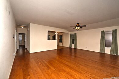 9702 Connemara Bend, San Antonio, TX 78254 - photo 3