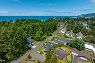 1015 SW 16th St, Lincoln City, OR 97367 - photo 4