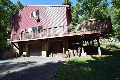 4718 Sheep Rock Rd, Macungie, PA 18062 - photo 2