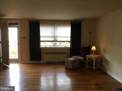 452 Center St, Collingswood, NJ 08108 - photo 2