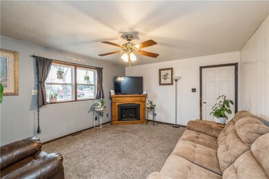 415 N Harlan St, Stuart, IA 50250 - photo 7