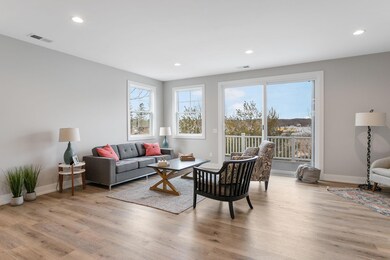 11-web-or-mls-140 Keewatin Ct, Douglas-1