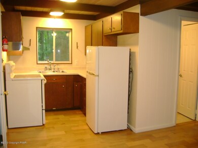 60 Split Rock Ln, Pocono Pines, PA 18350 - photo 2