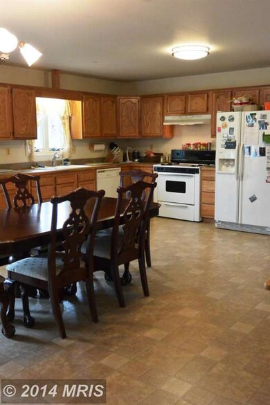 10202 Tinder Ln, Unionville, VA 22567 - photo 3