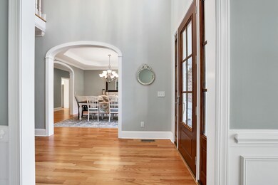 327MarshOaksDrive-04