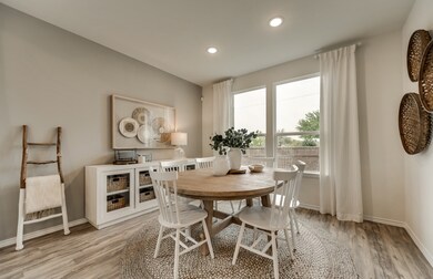 306 Appaloosa Dr, Alvin, TX 77511 - photo 2