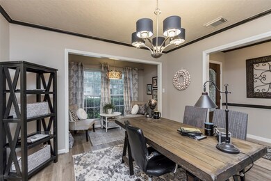 15719 Gilbertyn Dr, Tomball, TX 77377 - photo 4