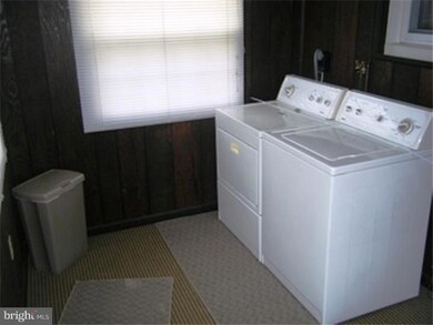 644 E 4th St, Boyertown, PA 19512 - photo 7