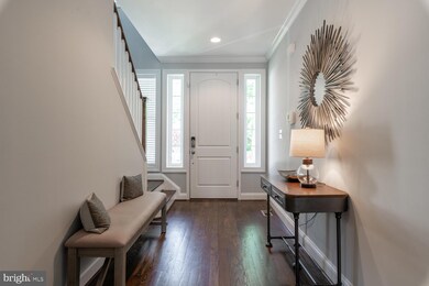 1105 Lincoln Ave, Falls Church, VA 22046 - photo 2