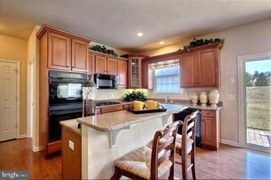 3548 Fox Pointe Ln unit 5, York, PA 17404 - photo 5