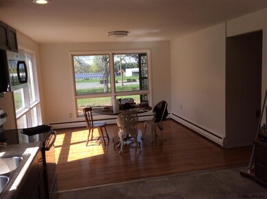 463 Winter St, Troy, NY 12180 - photo 5