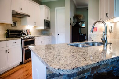 304 Downing St, Oxford, MS 38655 - photo 5