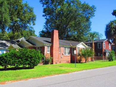 3688 Eloise St, Jacksonville, FL 32205 - photo 3