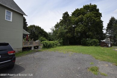 1421 Capouse Ave, Scranton, PA 18509 - photo 4