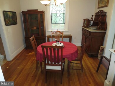 19 Sherman Ave, Takoma Park, MD 20912 - photo 4