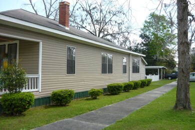 982 5th St, Florala, AL 36442 - photo 6