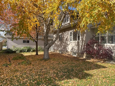 120 N Main St, Pine Island, MN 55963 - photo 3