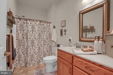 37 Stedtle Ave unit 2B, Littlestown, PA 17340 - photo 4