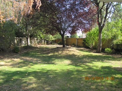 2279 Sageway Dr, Redding, CA 96003 - photo 2