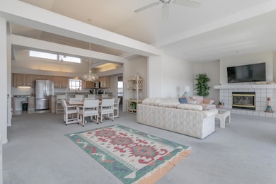 106 Falls Point Dr unit 8C, Lake Ozark, MO 65049 - photo 7