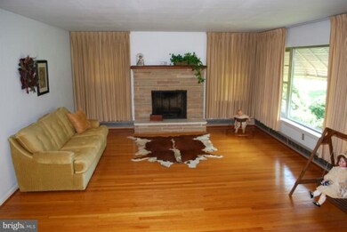 unlisted-address, Edgewater, MD 21037 - photo 6