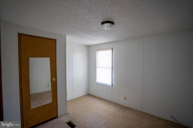 2342 Copp Rd, Strasburg, VA 22657 - photo 7