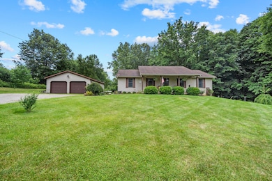 7899 Benn Rd, Parma, MI 49269