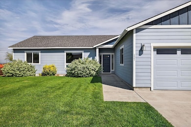 625 E A St, Culver, OR 97734 - photo 3