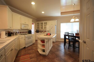 3706 3706 Long Leaf Dr, Tyler, TX 75707 - photo 7