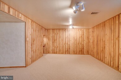 31 London Bridge Ct, Silver Spring, MD 20906 - photo 4