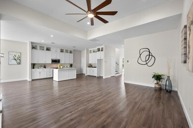 704 Ascot Ct, Ennis, TX 75119 - photo 5