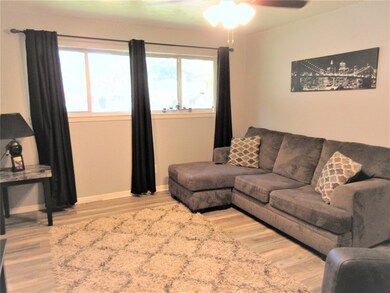 1701 Edna Ave, Bay City, TX 77414 - photo 6