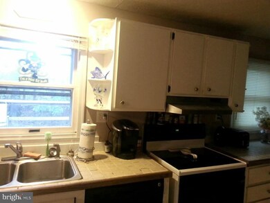 22740 Taylor Ln, California, MD 20619 - photo 7