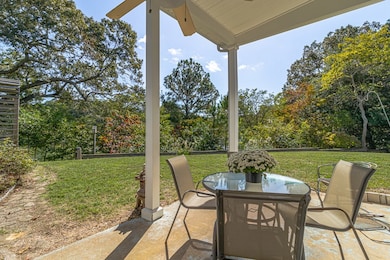 708 Queens Point Dr, Locust Hill, VA 23092 - photo 7