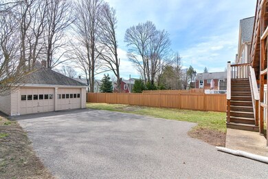 30 Floral St unit 32, Newton Highlands, MA 02461 - photo 2