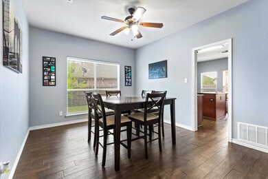 810 Wandering Ct, Granbury, TX 76049 - photo 7