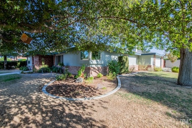 7625 Weldon Ave, Bakersfield, CA 93308 - photo 2