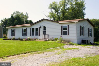 620 Georgetown Rd, Ronks, PA 17572 - photo 3