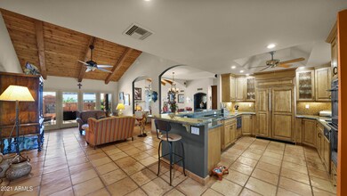Kitchen, Family Room