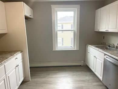 27 Desmoines Rd unit 3, Quincy, MA 02169 - photo 2