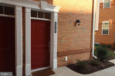 23215 Milltown Knoll Square unit 118, Ashburn, VA 20148 - photo 3